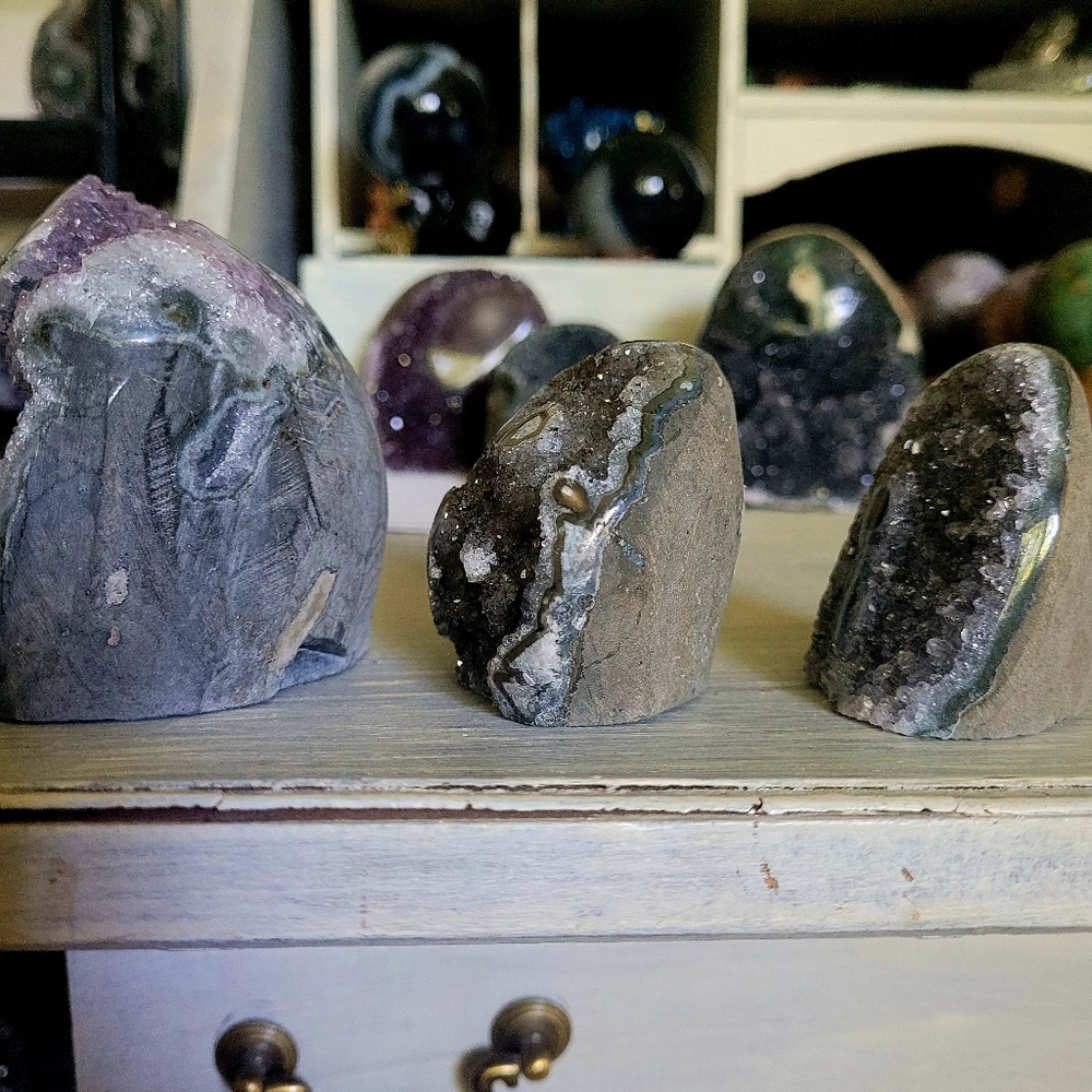 Uraguayan Amythyst Druzy Freeform 3pc Set - Picture 4 of 7